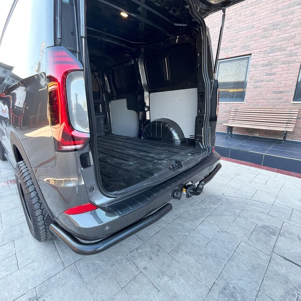 Volkswagen T7 2022- Yılı ve Sonrası Uyumlu Arka Tampon Eşiği Mat - Resim 12