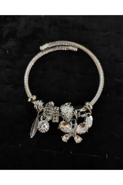 Vip Aksesuar Sallantılı Çelik Bileklik ürün görseli