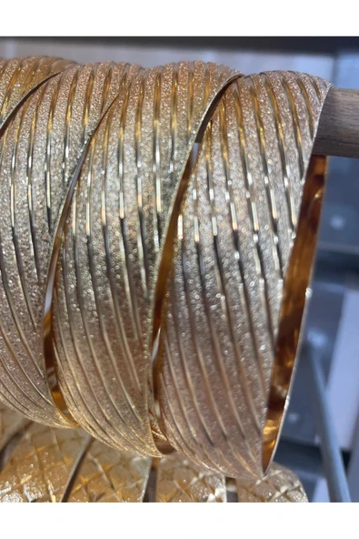 Vipfoni Altın Kaplama Çapraz Çizgili Model Bilezik (2 cm Genişlik) 1 Adet ürün görseli