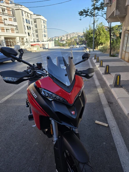 MOTOCAM Ducati Multistrada V2 Siperlik Ön Cam 2022-2025 Model 60cm Şeffaf Renkli 4mm - Resim 2