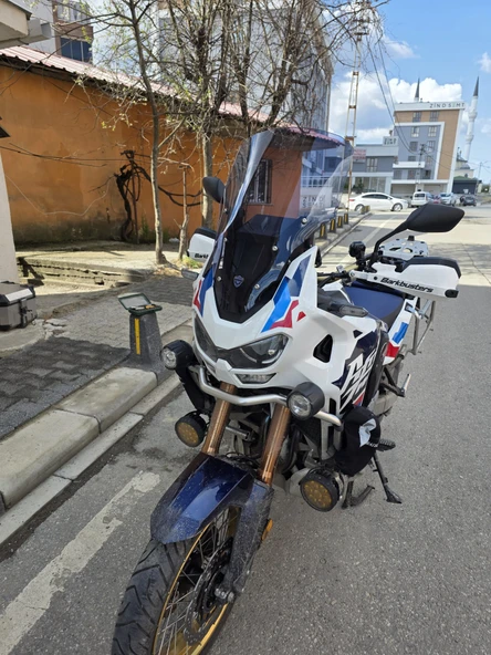 MOTOCAM Honda Africa twin CRF 1100 L4 Ön Cam 2023-2025 Model 54cm Füme Renkli 4mm UZUN VE GENİŞ - Resim 3