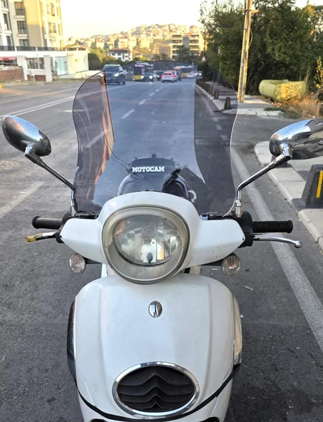 MOTOCAM Aprilia Scarabeo 200 İe Siperlik Ön Cam 35cm 2008-2015 Model Füme Renkli 4mm ürün görseli