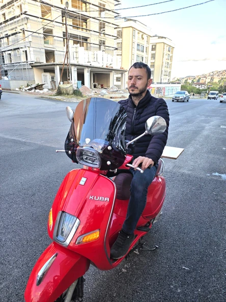 MOTOCAM Küba Grace 50 125 Ön Cam 2023-2025 Model 42cm Siyah Renkli   APARATSIZ GÖNDERİLİR - Resim 3