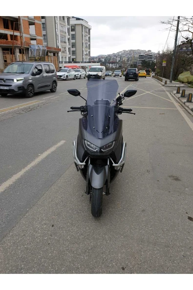 MOTOCAM Falcon Cmax 155 Siperlik Ön Cam 2023-2025 Model 65cm Füme Renkli 4mm ORTA BOYLU CAM ürün görseli