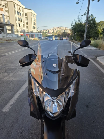 MOTOCAM Honda NC 750 D İntegra Siperlik Ön Cam 2014-2020 Model 68cm Şeffaf Renkli 4mm ürün görseli