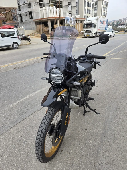 MOTOCAM Himalayan Royal Enfıeld 450 Siperlik Ön Cam 2023-2025 Model 49cm Füme Renkli 4mm - Resim 3