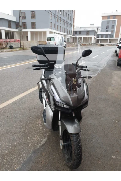 MOTOCAM Küba Rubano 150 Siperlik Ön Cam 2023-2025 Model 65cm Şeffaf Renkli 4mm ORTA BOYLU CAM - Resim 3