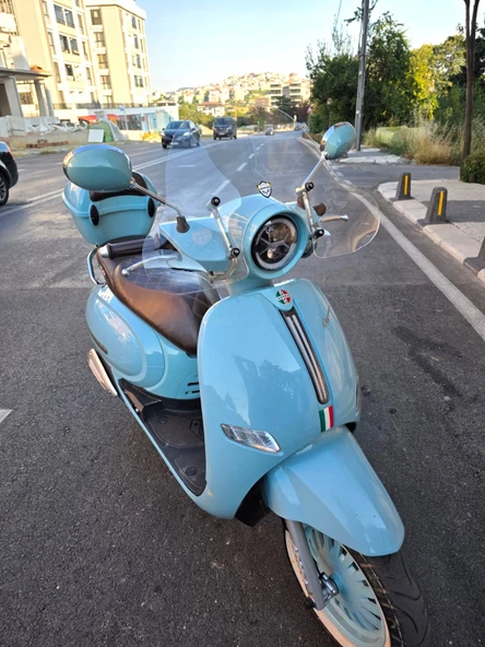 MOTOCAM Arora Cappucino Siperlik Ön Cam 2003-2025 Model 39cm Şeffaf Renkli 4mm APARATSIZDIR - 2