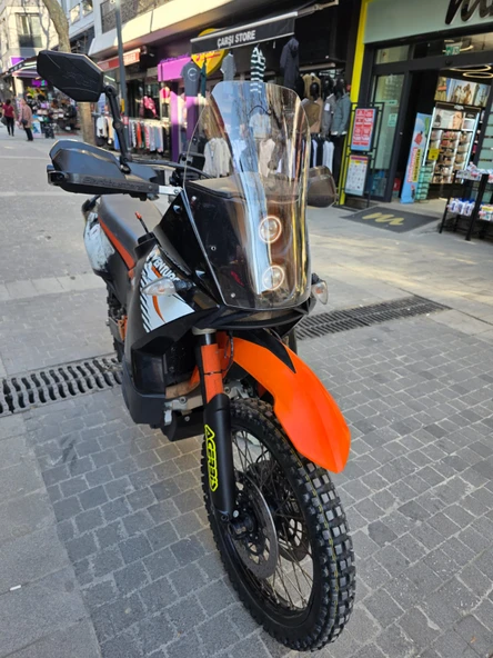 MOTOCAM KTM 950-990 Adventure KİT RALLY Replikaa Siperlik Ön Cam 51cm Tam şeffaf Renkli 4mm - Resim 2