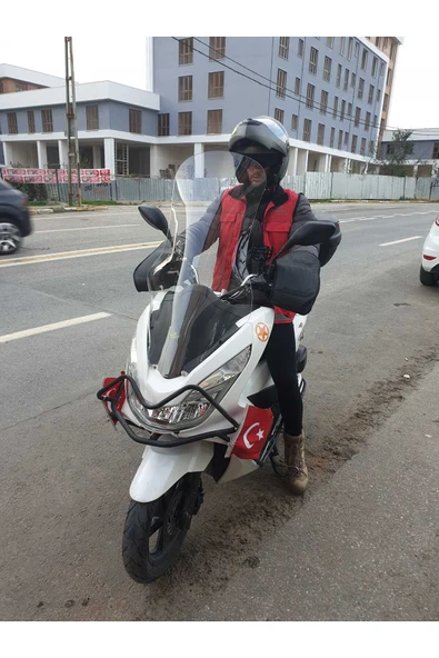 MOTOCAM Honda PCX Siperlik Ön Cam 2014-2017 Model 83cm Şeffaf Renkli 4mm UZUN CAM ürün görseli