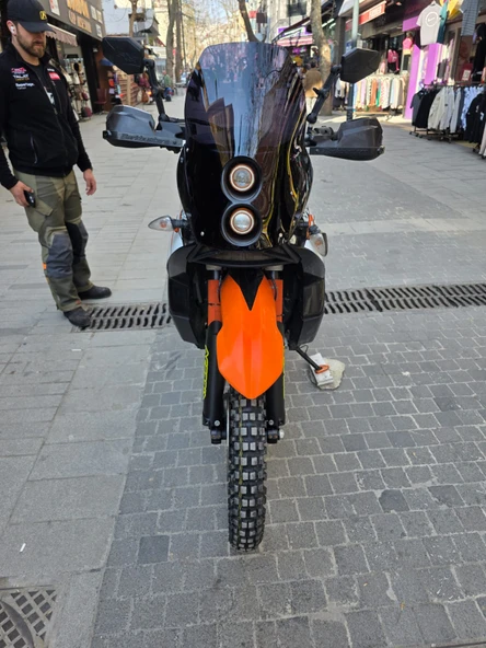 MOTOCAM KTM 950-990 Adventure KİT RALLY Replikaa Siperlik Ön Cam 51cm Siyah Renkli 4mm ürün görseli