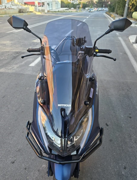 MOTOCAM Arora Safari PRO Siperlik Ön Cam 2023-2025 Model 70cm Füme Renkli 4mm ORİJİNAL BOYLU ürün görseli