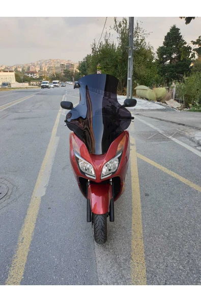 MOTOCAM Honda Forza 300 Siperlik Ön Cam 2014-2017 Elcikli 78cm Siyah Renkli 4mm UZUN CAM ürün görseli