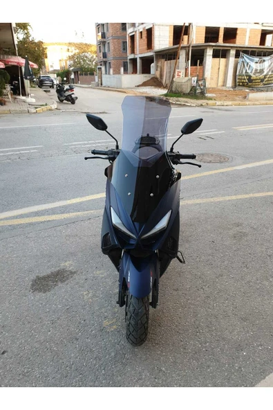 MOTOCAM Arora Max T 150 Siperlik Ön Cam 2022-2025 Model 78cm Füme Renkli 4mm UZUN CAM ürün görseli