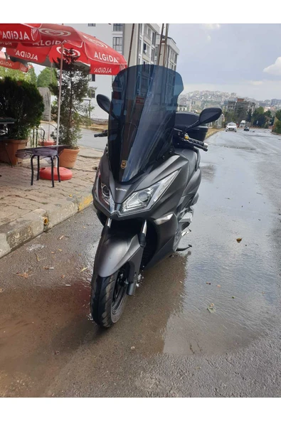 MOTOCAM Kanuni Reha 250 Siperlik Ön Cam 2022-2025 Model 72cm Siyah Renkli 4mm UZUN CAM - Resim 3