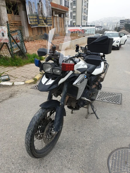 MOTOCAM Bmw F650 F750 F850 GS Siperlik Ön Cam 2008-2012 Model 47cm Şeffaf Renkli 4mm - Resim 2