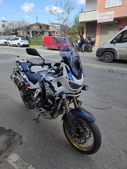 MOTOCAM Honda Africa twin CRF 1100 L4 Ön Cam 2023-2025 Model 54cm Füme Renkli 4mm UZUN VE GENİŞ - Resim 2