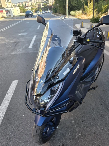 MOTOCAM Arora Safari PRO Siperlik Ön Cam 2023-2025 Model 70cm Şeffaf Renkli 4mm ORİJİNAL BOYLU - 3