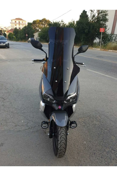 MOTOCAM RKS Freccia 150 Siperlik Ön Cam 2022-2025 Model 78cm Siyah Renkli 4mm UZUN CAMModel ürün görseli