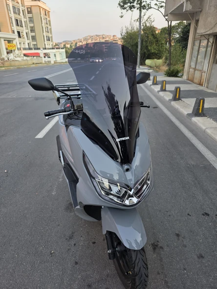 MOTOCAM Motolüx MCX 125 Siperlik Ön Cam 2024-2025 Model 68cm Siyah Renkli 4mm - Resim 2