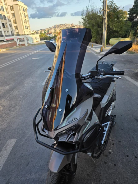 MOTOCAM Mondial Ressivo 250 Siperlik Ön Cam 2023-2025 Model 78cm Siyah Renkli 4mm - Resim 3