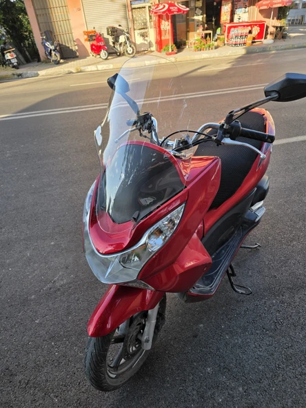 MOTOCAM Honda PCX Siperlik Ön Cam 2011-2013 Model 59cm Şeffaf Renkli ORTA BOYLU CAM - 3