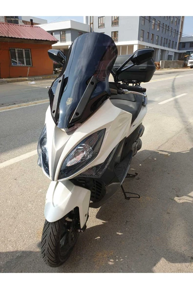 MOTOCAM Kymco Xciting 400 İ Siperlik Ön Cam 2015 Model 72cm Siyah Renkli 4mm UZUN CAM - Resim 3