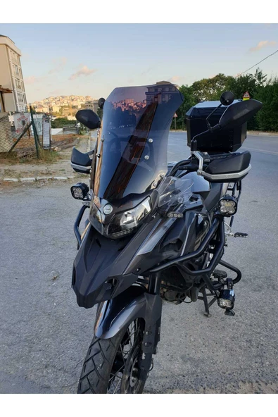 MOTOCAM Benelli TRK 502 X Siperlik Ön Cam 2017-2025 Model 54cm Siyah Renkli 4mm UZUN CAM - Resim 2