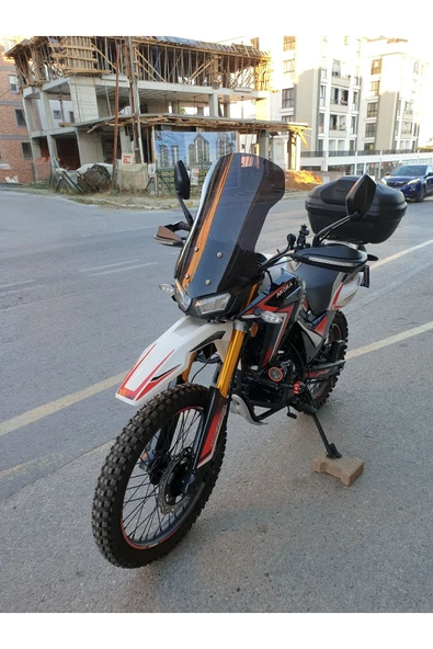 MOTOCAM Arora CR 250 Siperlik Ön Cam 2025 Model 55cm Siyah Renkli 4mm - Resim 3