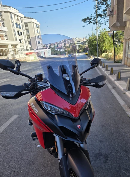 MOTOCAM Ducati Multistrada V2 Siperlik Ön Cam 2022-2025 Model 60cm Füme Renkli 4mm - Resim 2