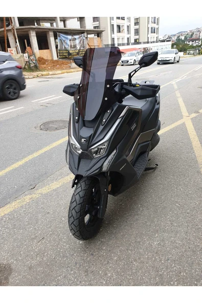 MOTOCAM Kymco DTX 250-360 Siperlik Ön Cam 2021-2025 Model 55cm Siyah Renkli 4mm - Resim 3