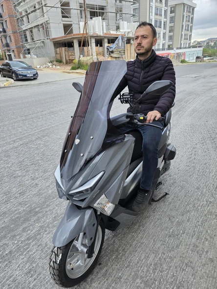 MOTOCAM Revolt RSX4 Siperlik Ön Cam 2022-2025 Model 78cm Siyah Renkli 4mm UZUN CAM - Resim 3