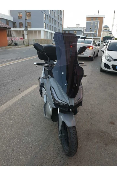 MOTOCAM Motolüx Wow 150  Siperlik Ön Cam 2023-2025 Model 78cm Siyah Renkli 4mm UZUN CAM - Resim 2