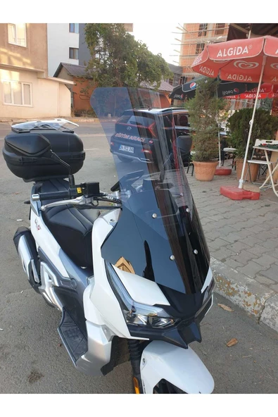 MOTOCAM RKS Freccia 150 Siperlik Ön Cam Alt Siyah 2022-2025 Model 75cm Füme Renkli 4mm UZUN CAM - Resim 2