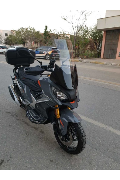 MOTOCAM Peugeot XP 400 Siperlik Ön Cam 2023-2025 Model 61cm Şeffaf Renkli 4mm ORTA BOYLU CAM - Resim 2