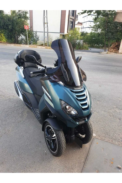 MOTOCAM Peugeot Metropolis 400 Siperlik Ön Cam 2021-2025 Model 68cm Siyah Renkli 4mm - Resim 2