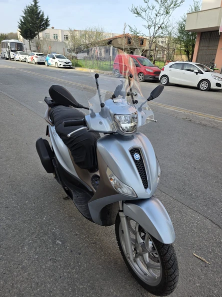 MOTOCAM Piaggio Medley S 150 Ön Cam 2021-2025 Model 54cm Şeffaf Renkli APARATSIZDIR - Resim 2