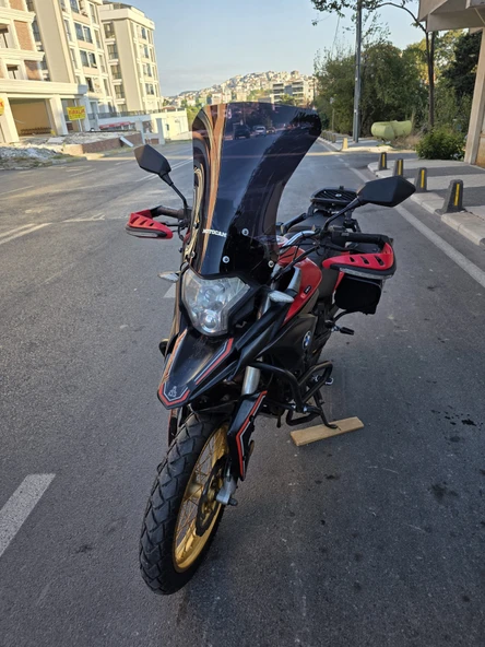 MOTOCAM Mondial Rx3 İ Evo Siperlik Ön Cam 2015-2022 Model 52cm Siyah Renkli 4mm UZUN CAM - Resim 3