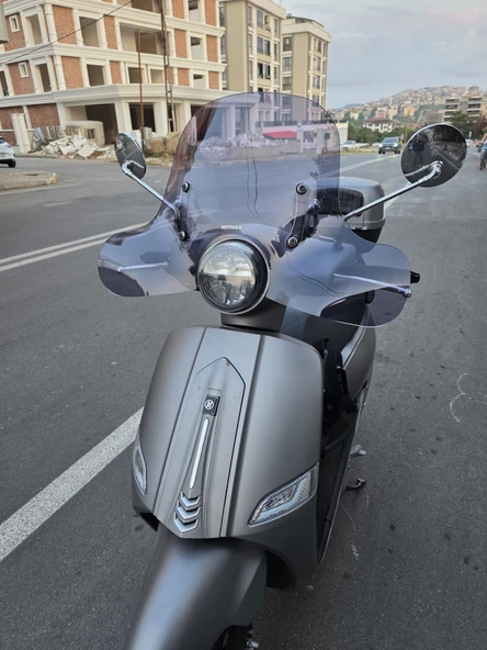 MOTOCAM Mondial Exon 125 Siperlik Ön Cam 2023-2025 Model 39cm Füme Renkli 4mm - Resim 3