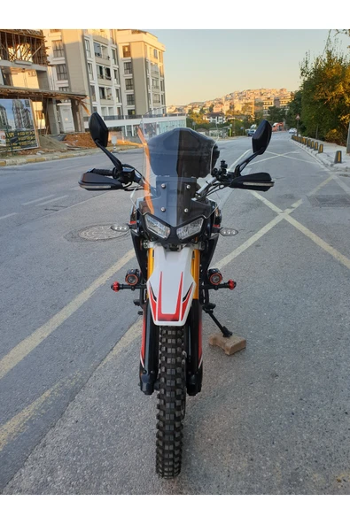 MOTOCAM Arora CR 250 Siperlik Ön Cam 2025 Model 55cm Şeffaf Renkli 4mm ürün görseli