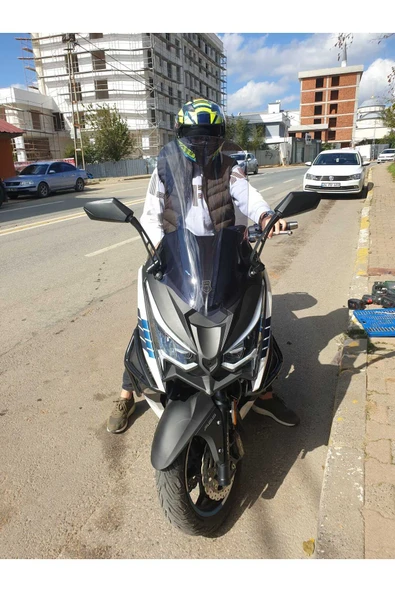 MOTOCAM Arora Chinf 318 Siperlik Ön Cam 2023-2025 Model 75cm Füme Renkli 4mm UZUN CAM - Resim 3