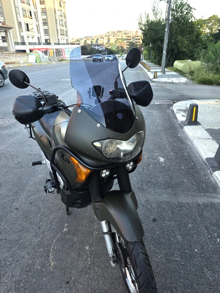 MOTOCAM Honda Transalp XL 650 Siperlik Ön Cam 2000-2008 Model 54cm Füme Renkli 4mm - Resim 2