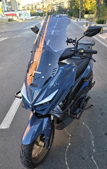 MOTOCAM Küba Newcity 125 Siperlik Ön Cam 2023-2025 Model 65cm Füme Renkli 4mm ORTA BOYLU - Resim 3