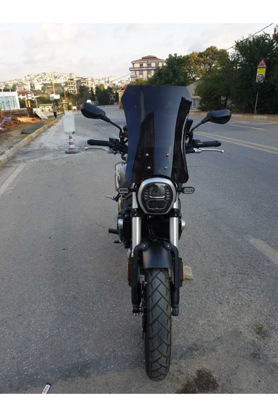 MOTOCAM Voge ACX 525 Siperlik Ön Cam 2023-2025 Model 58cm Siyah Renkli 4mm ürün görseli