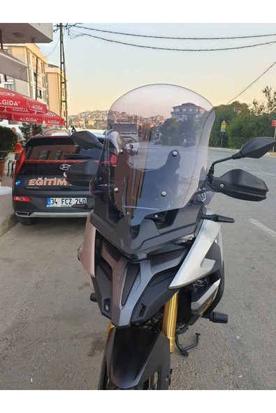 MOTOCAM Voge Dsx 525 Siperlik Ön Cam 2023-2025 Model 65cm Açık Füme Renkli 4mm UZUN CAM - Resim 3