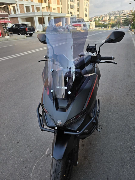 MOTOCAM RKS Lince 125 Siperlik Ön Cam 2021-2025 Model 55cm Füme Renkli 4mm KISA SPOR CAM - Resim 3