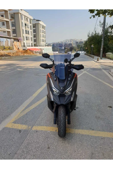 MOTOCAM Kymco DTX 250-360 Siperlik Ön Cam 2021-2025 Model 68cm Füme Renkli 4mm ürün görseli