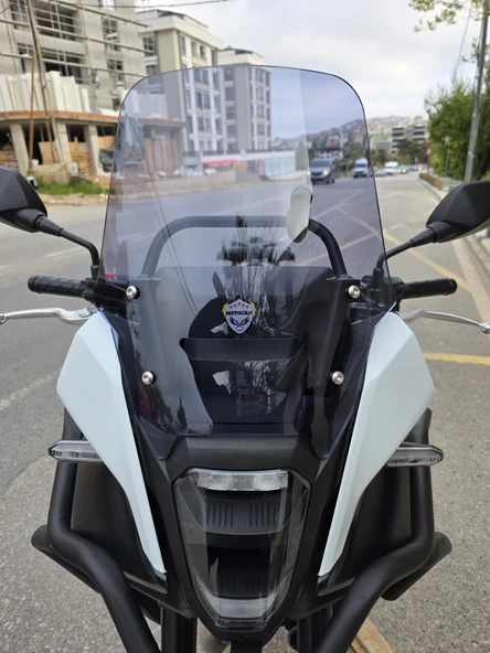 MOTOCAM Honda NX 500 Ön Cam 34cm 2025 Model Füme Renkli 4mm Orijinal Boylu ürün görseli