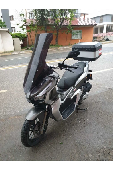 MOTOCAM Küba Rubano 150 Siperlik Ön Cam 2023-2025 Model 78cm Siyah Renkli 4mm - Resim 3