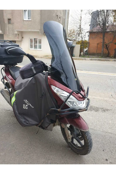 MOTOCAM Honda PCX Siperlik Ön Cam 2014-2017 Model 83cm Siyah Renkli 4mm UZUN CAM - Resim 3